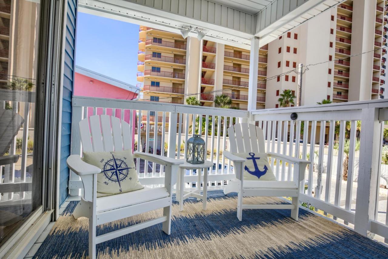 Holiday home Sunrise Terrace - Pool, Beach Access, Rooftop Deck