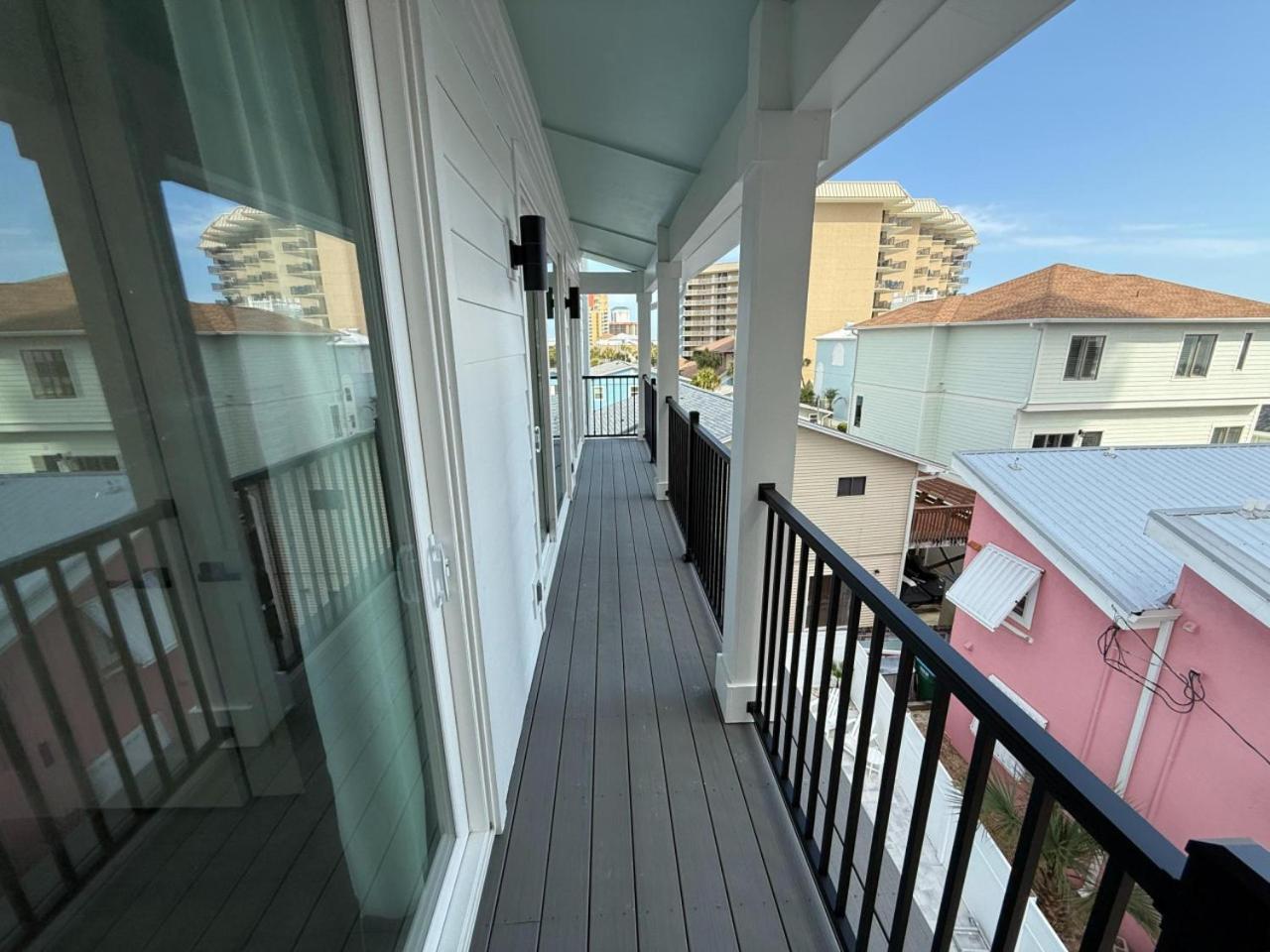 Sunrise Terrace - Pool, Beach Access, Rooftop Deck