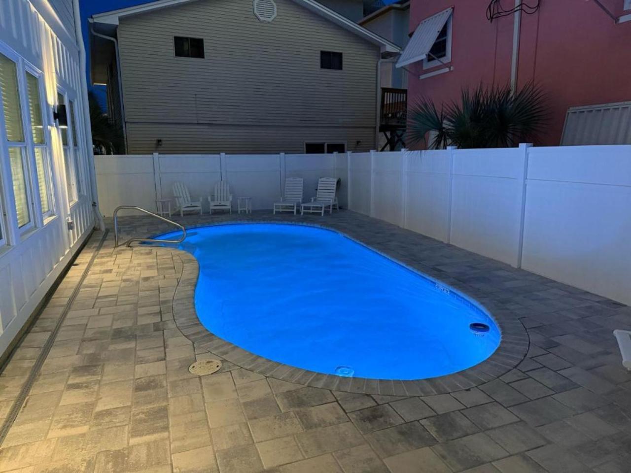 Holiday home Sunrise Terrace - Pool, Beach Access, Rooftop Deck