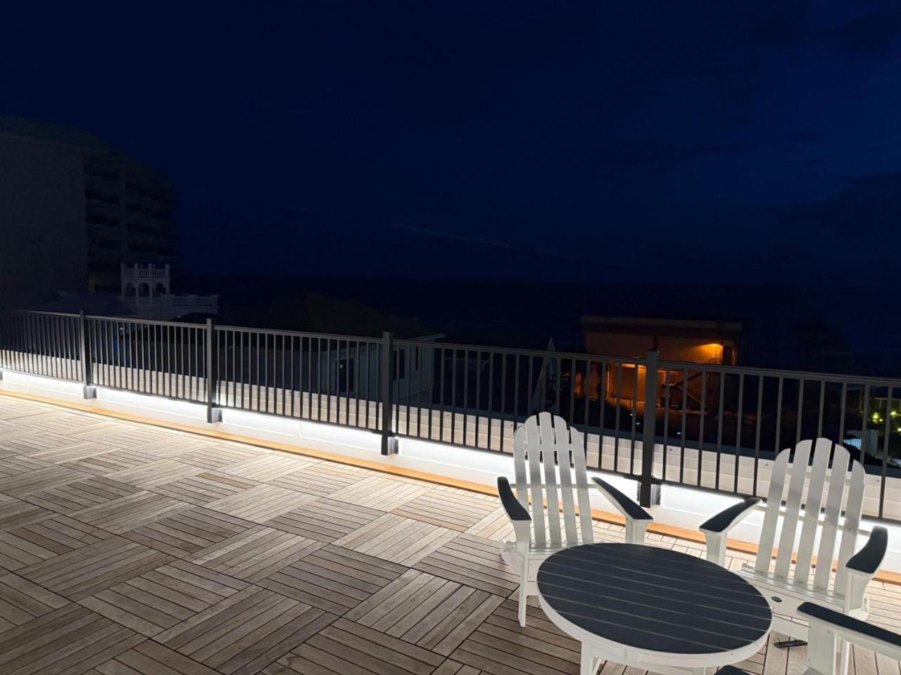 Sunrise Terrace - Pool, Beach Access, Rooftop Deck Holiday home *