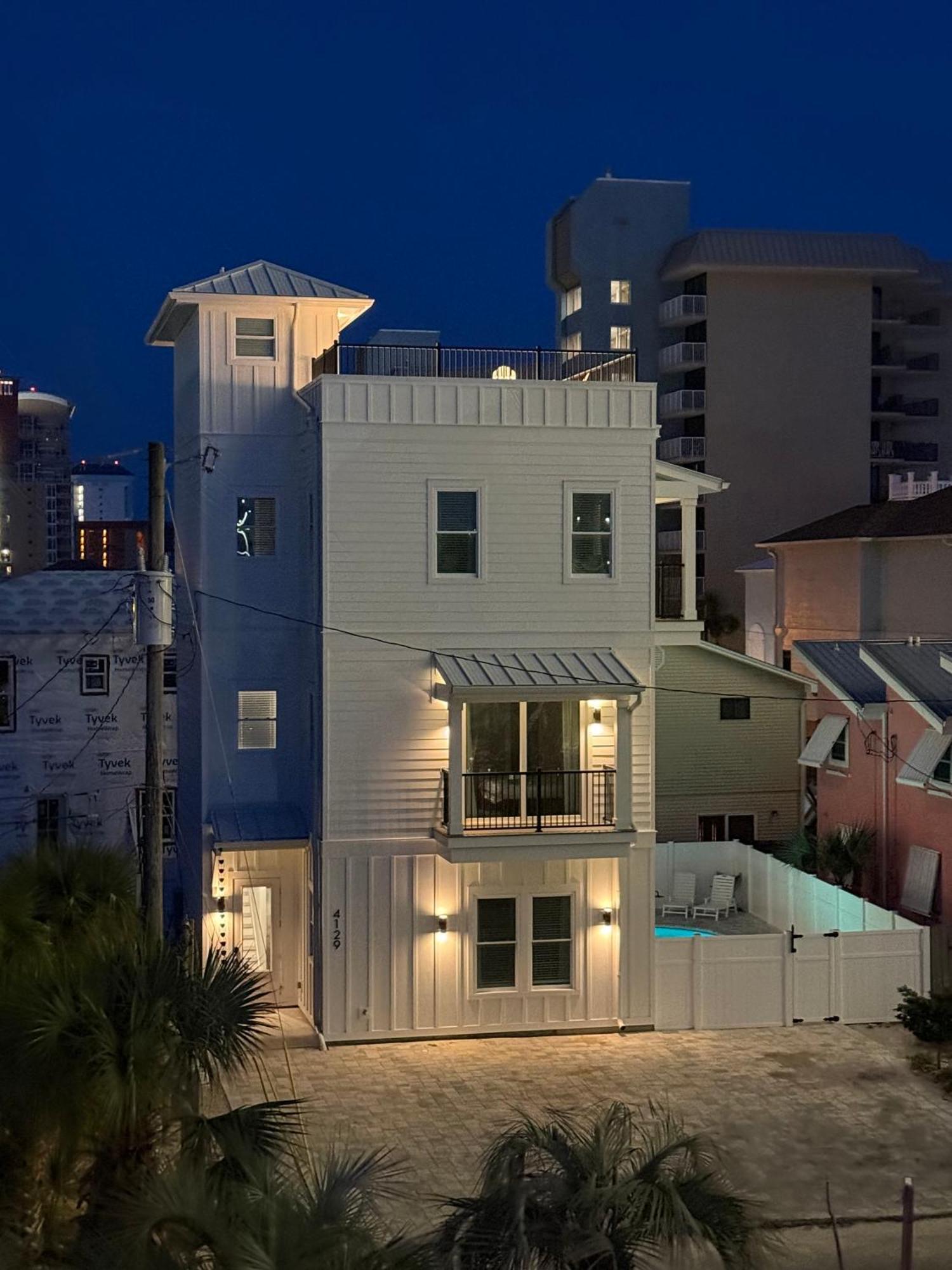 Sunrise Terrace - Pool, Beach Access, Rooftop Deck